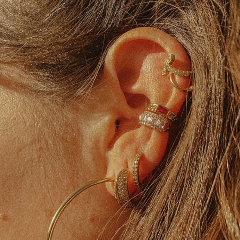 Pinky Ear Cuff